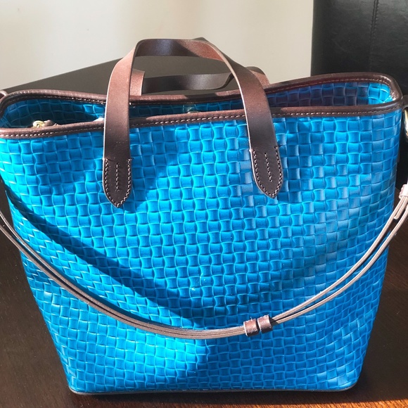 NWOT Dooney & Bourke Blue Leather Tote - Picture 8 of 16